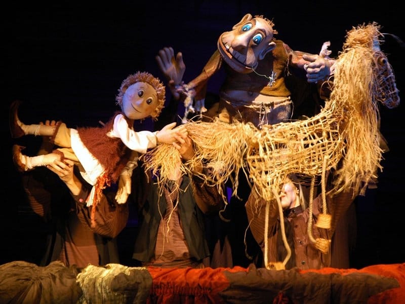 "Carev zatočnik" i "Luckasti klovnovi" na repertoaru Pozorišta lutaka 16 800x600 Carev zatocnik 6