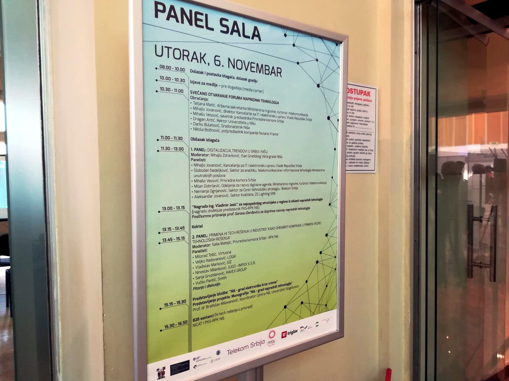 Paneli-Forum-naprednih-tehnologija;-foto:-JV