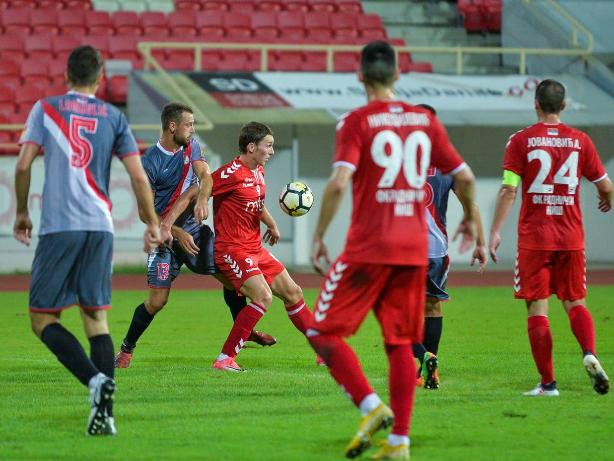 Desetkovani Radnički gostuje najprijatnijem iznenađenju lige 1 Radnicki Proleter Mrkic Nikodijevic aca kapiten Jovanovic foto Juzne vesti Vanja Keser