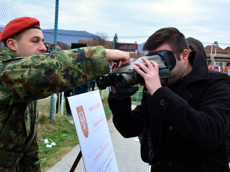 vojska demonstracija foto akostic