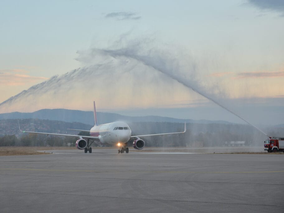 avion 1 foto vanja keser