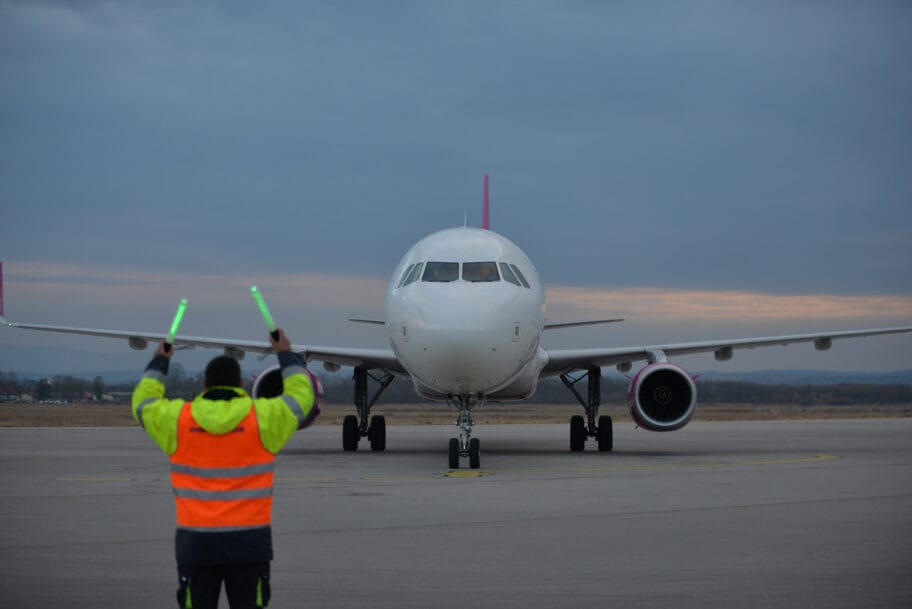 avion 2 foto vanja keser