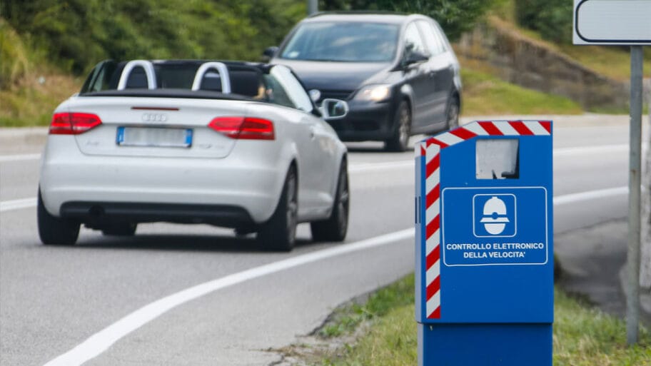 Italija: Grad u kome je zabeleženo 58.000 prekoračenja brzine za dve nedelje 1 104398608 speedcameraitalygetty