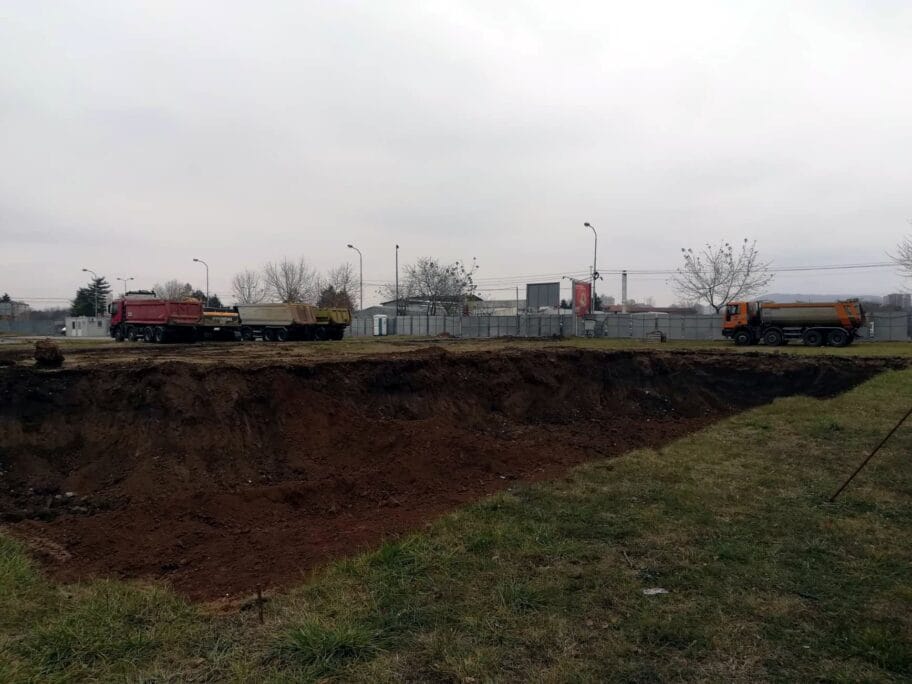 Kamen temeljac4 foto JV