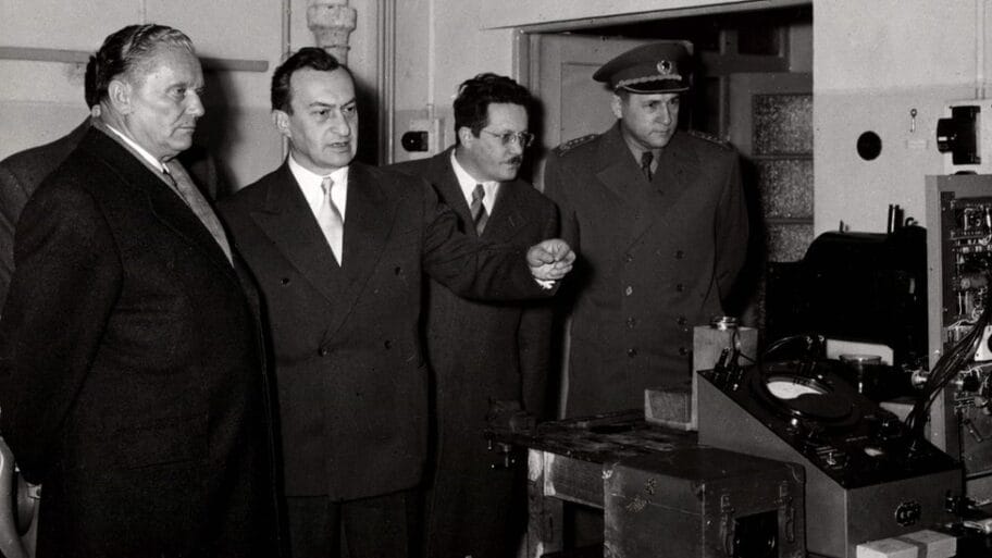 Titova atomska bomba: politička želja naspram naučnih mogućnosti 8 104506992 1955 043 085