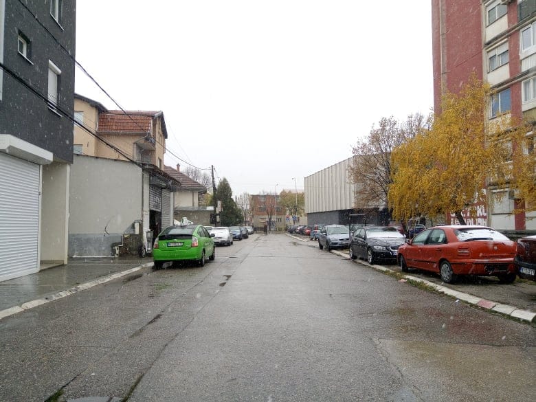 Počeo sneg u Nišu, kamioni Zimske službe na ulicama 1 Sneg Radanska V Milic