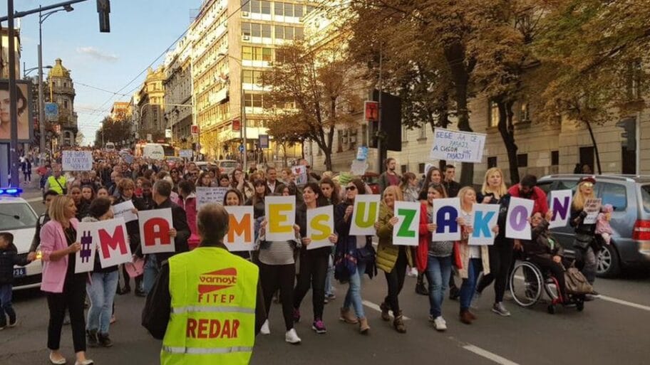 Zakon o finansijskoj pomoći porodici: „Ovo je sad već zanemarivanje" 13 104526461 42868668 236868840315263 4028367539087081472 n