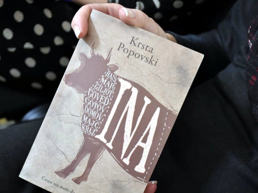 Jubilarnu nagradu "Stevan Sremac" dobio "provokativni" roman "Ina" 6 Roman Ina foto ni rs