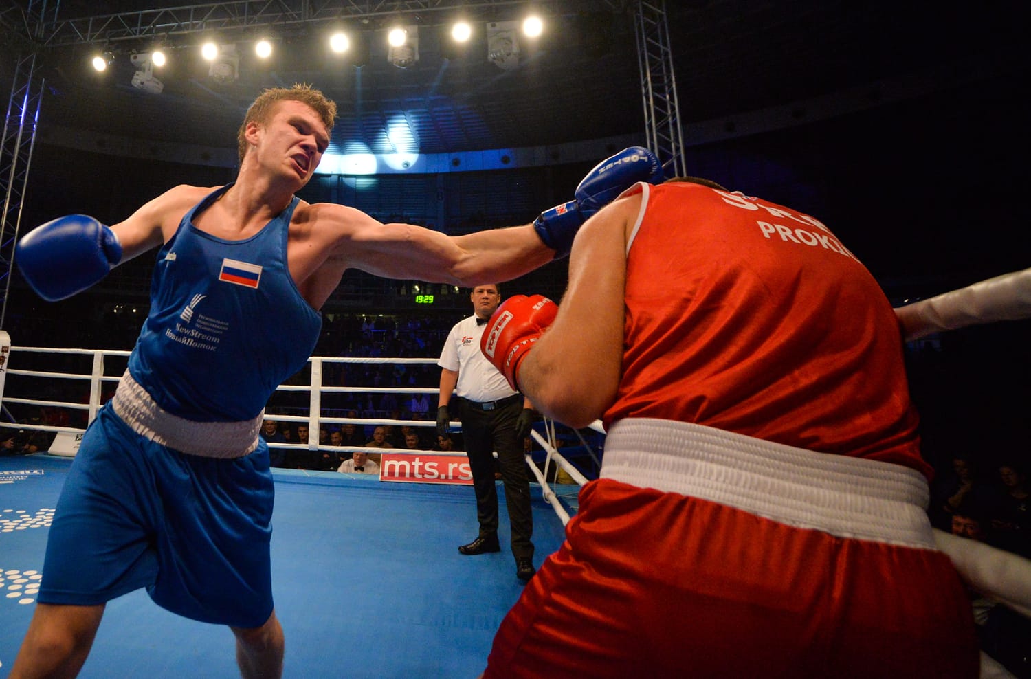 Zlatna-rukavica-boks-11-foto-Juzne-vesti-Vanja-Keser