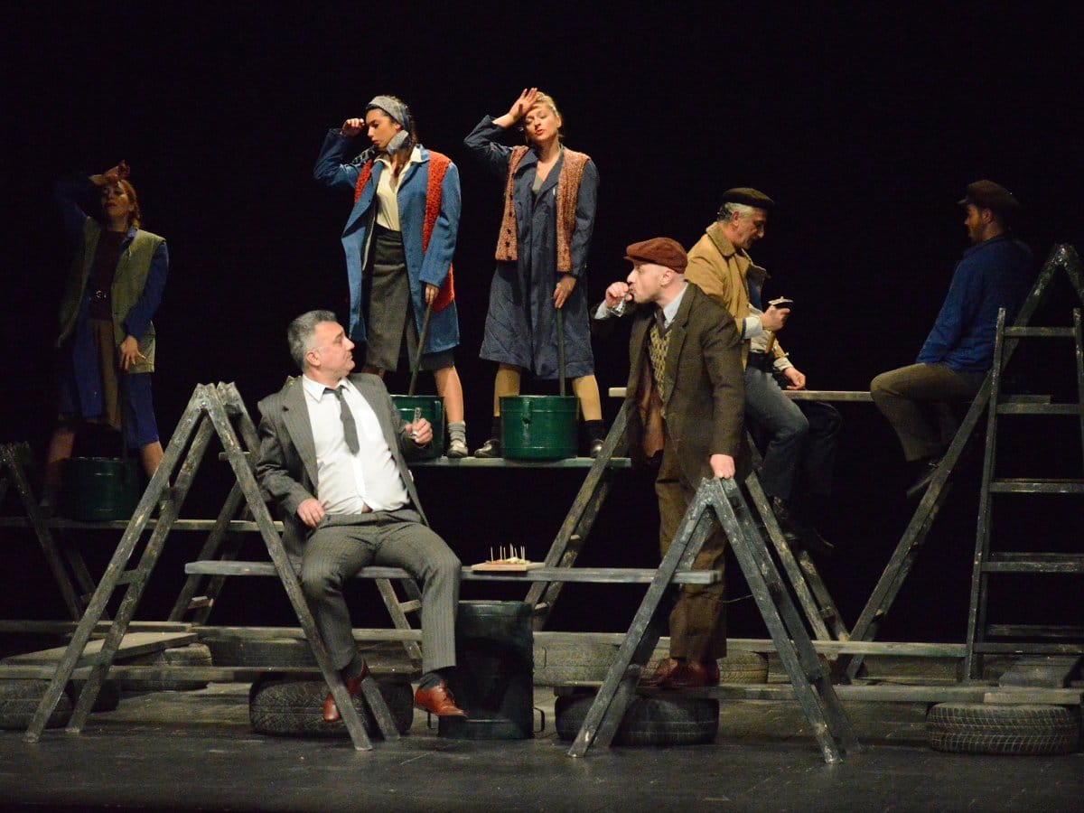 Predstava Razvojni put Bore Snajdera foto Narodno pozoriste