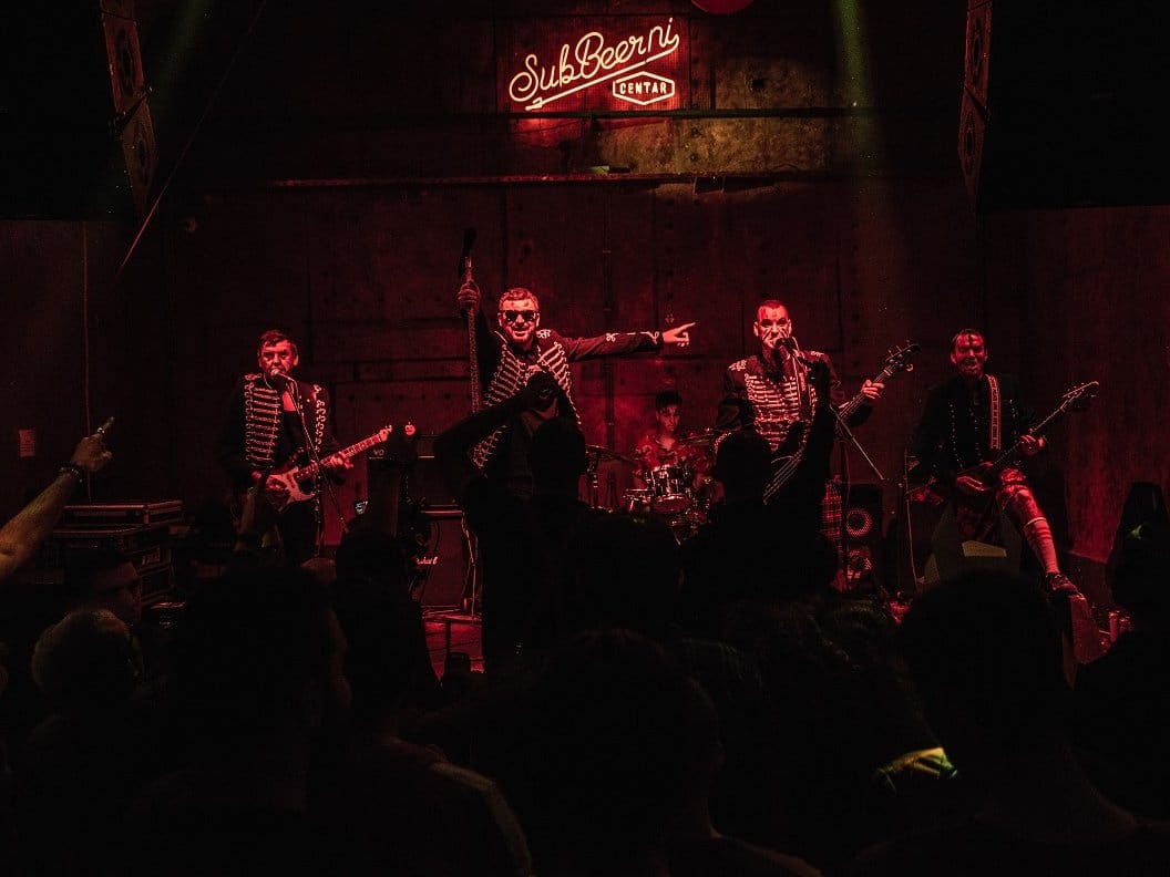 Bolesna stenad Promo