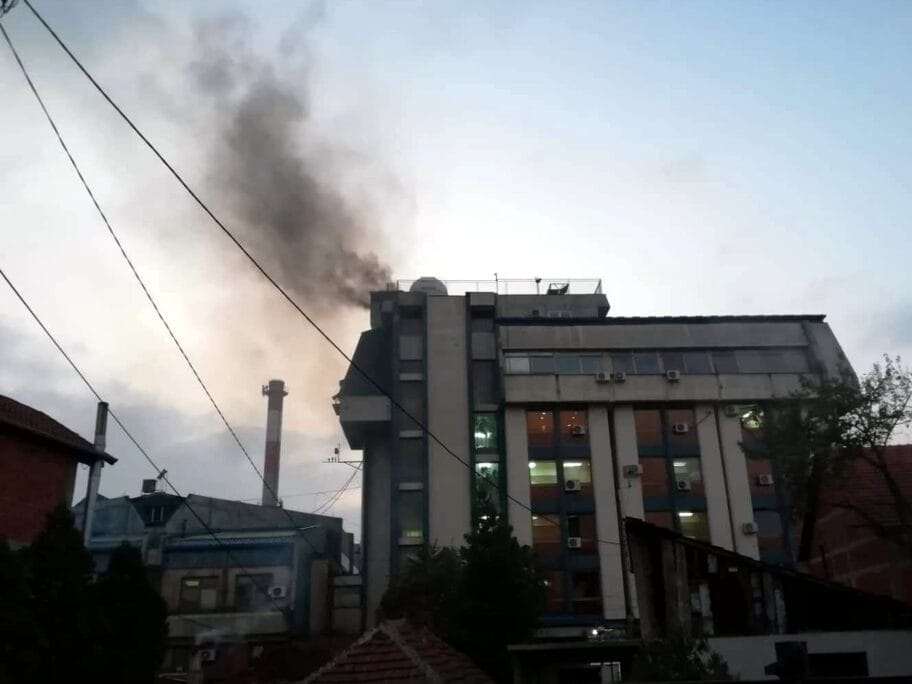 Vazduh u Nišu među najzagađenijim u Srbiji, nadležni kažu od loženja 9 Zagadjen vazduh foto JV