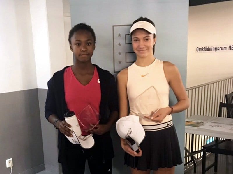 Nišlijka pobedila sestru Gaela Monfisa i osvojila turnir u Švedskoj 8 Meli Monfis Lola Radivojevic Svedska foto Teniska akademija Zivkovic