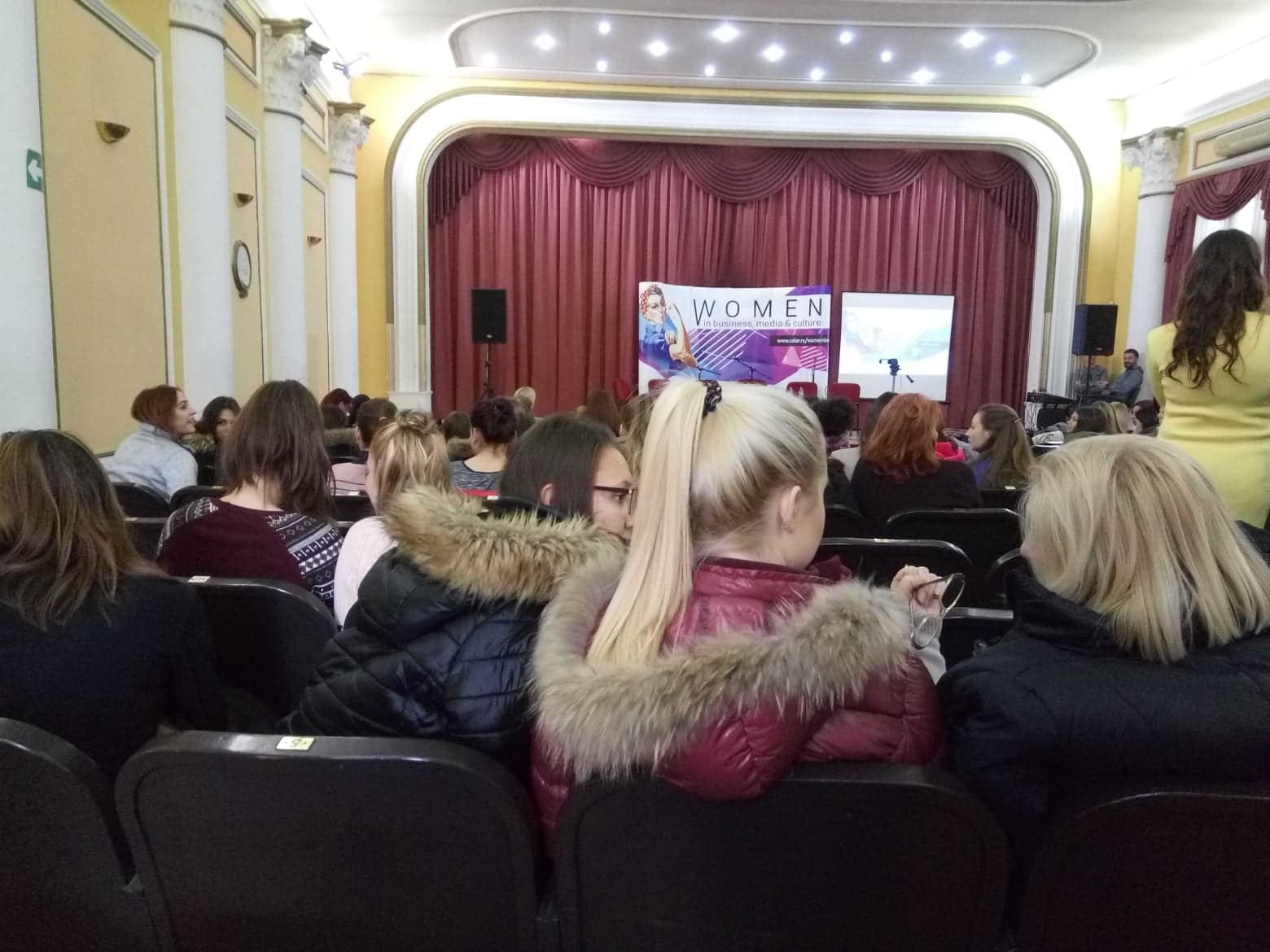 Publika Women in business V M