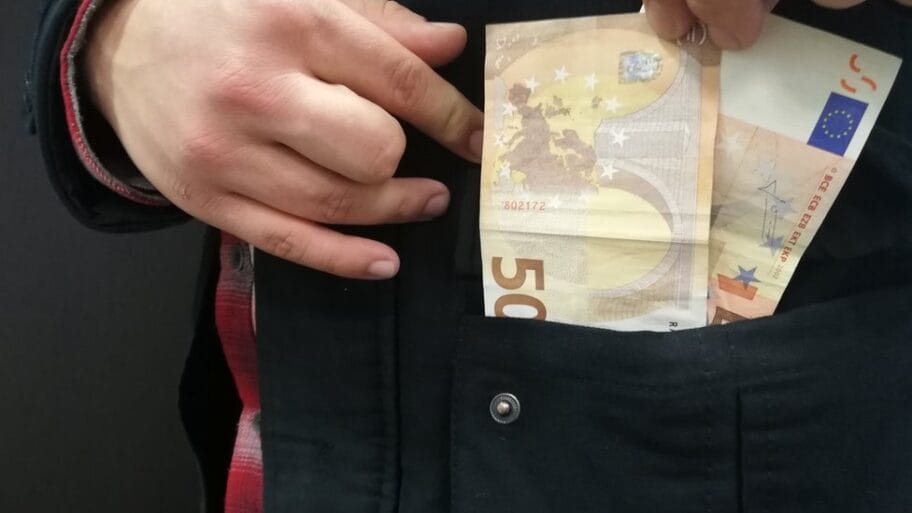 104738761 img 20181211 163716