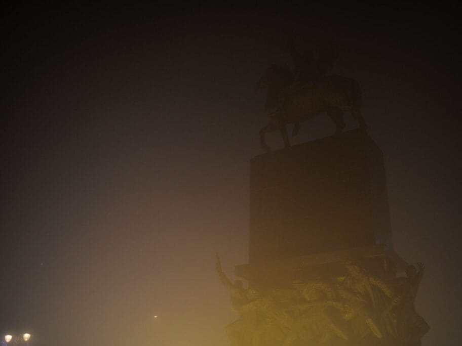 Foto-vest: Magla se opet spustila na Niš 15 Magla u Nisu foto Vanja Keser