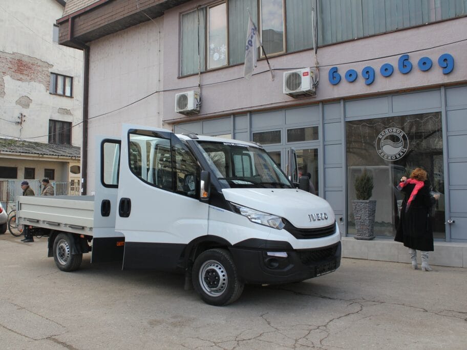 Leskovački Vodovod za 2 godine na reprezentaciju potrošio 2,7 miliona dinara 3 Novo vozilo Vodovod Leskovac decembar 2018 foto Bojana Antic