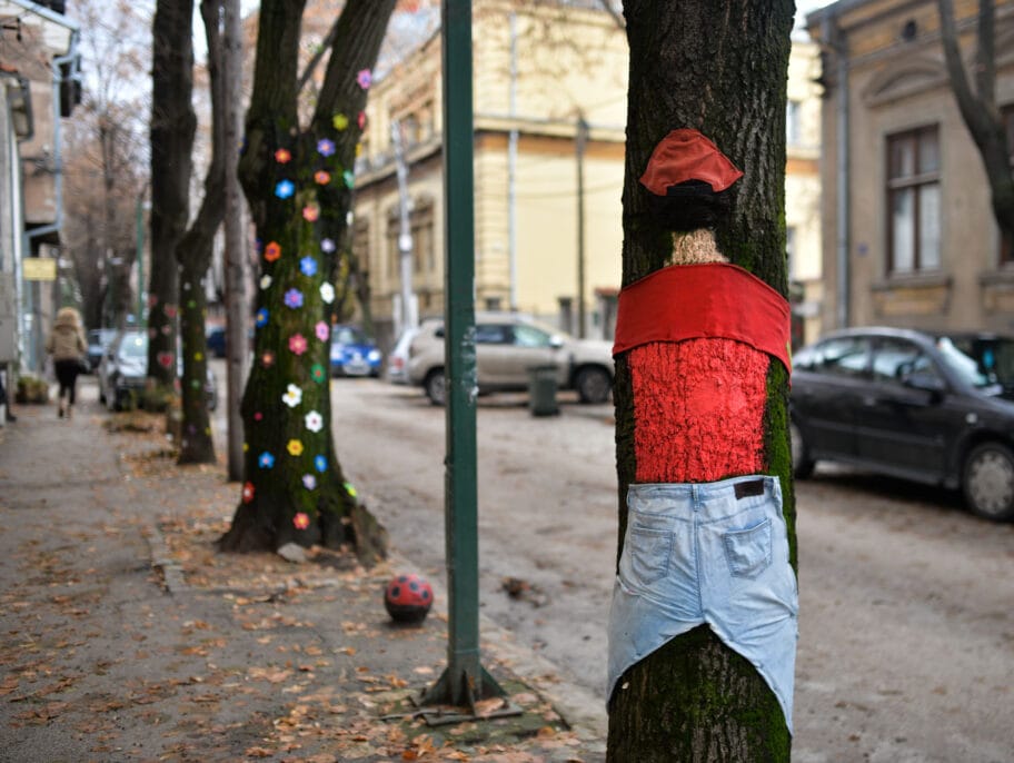 drvece oslikano3 lole ribara2018 foto vkeser