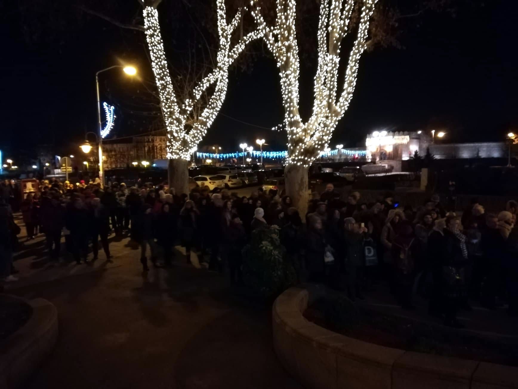 Protest-Zivic2;-foto:-JV