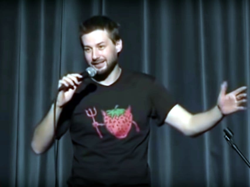 Srdjan Dincic stend up foto print screen youtube Stand Up Comedy