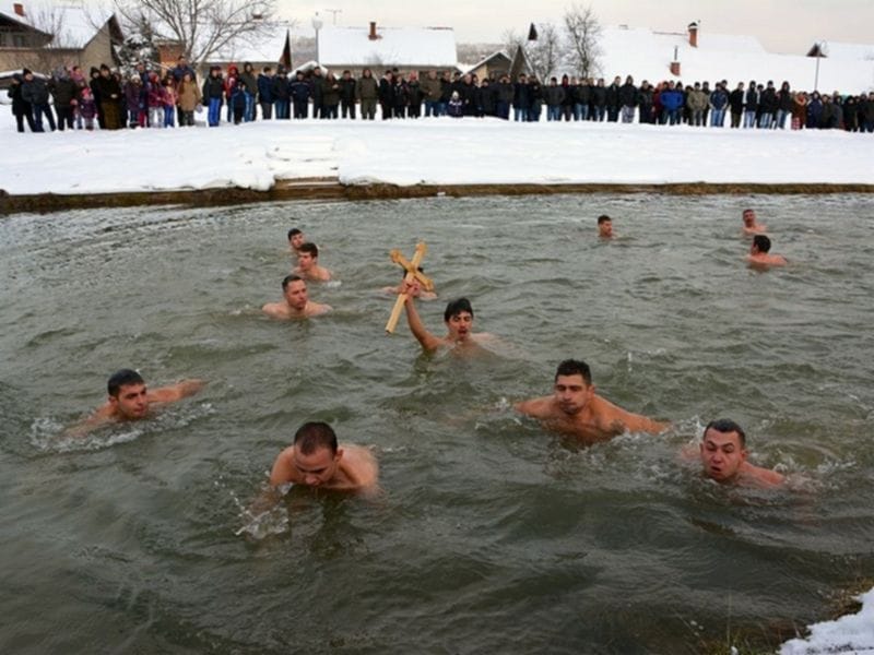 Počele prijave za Bogojavljensko plivanje u Svrljigu 1 Bogojavljenje Svrljig foto aleksandar kostic