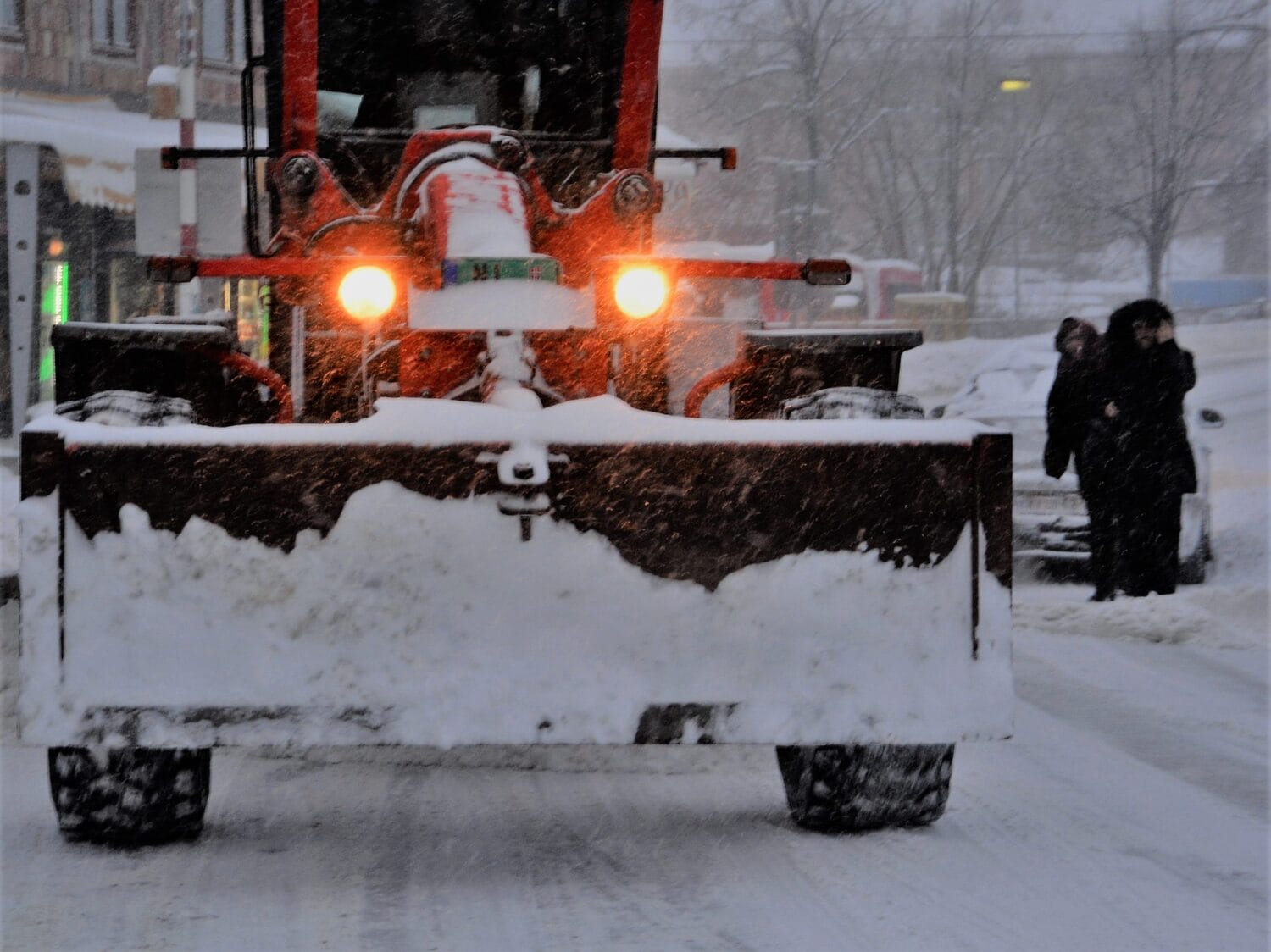 sneg ciscenje foto ALEKSANDAR KOSTIC scaled