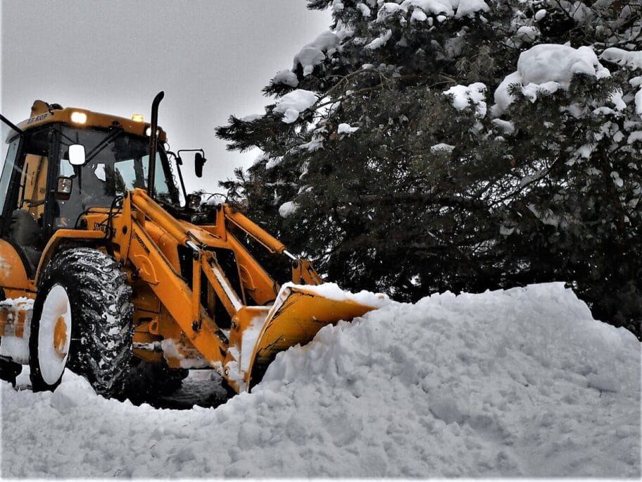 Firma "Trace" ubuduće će čistiti puteve od snega u niškim selima 9 ciscenje snega foto aleksandar kostic