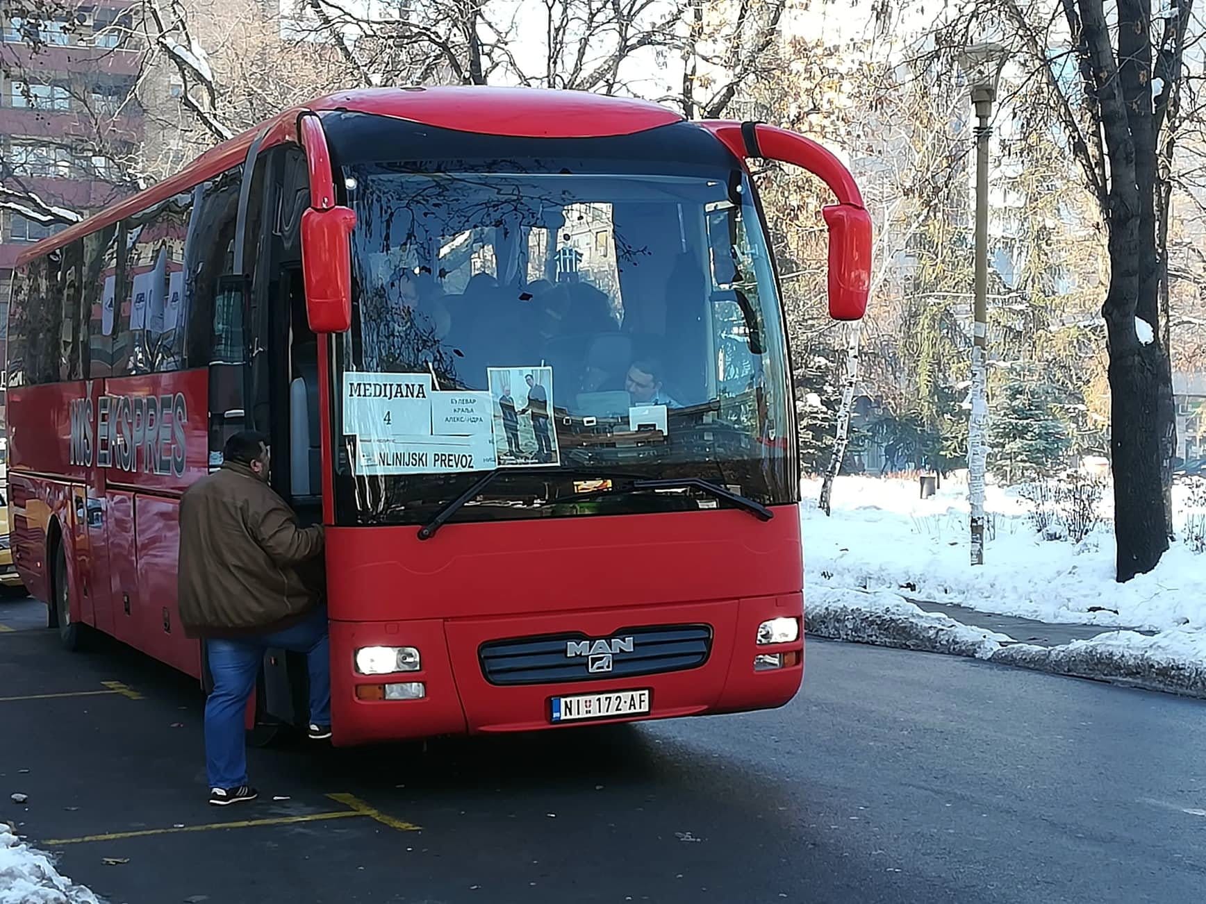 Putin-bus;-foto:-JV-J.-A
