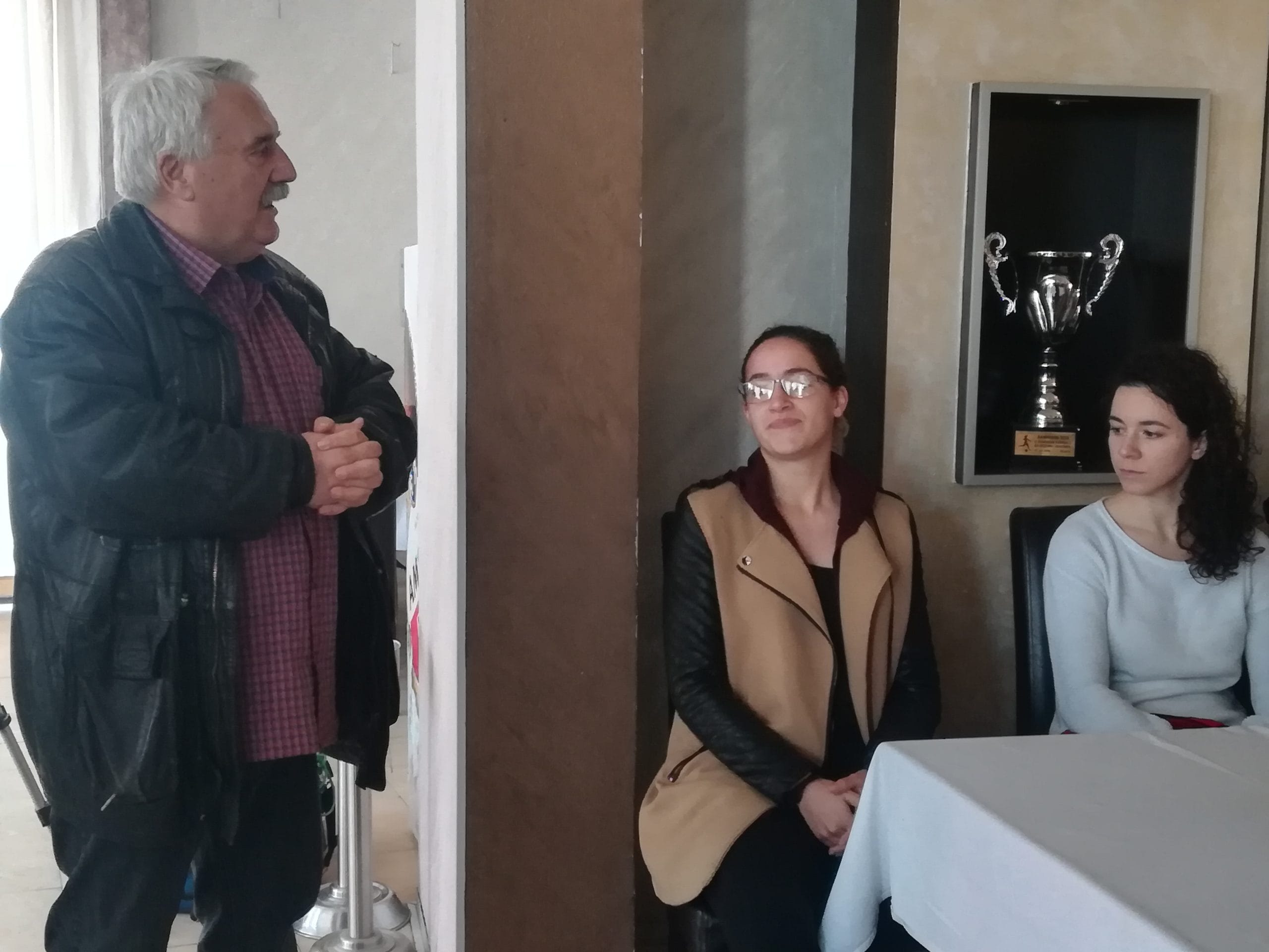 perica-krstic-i-fudbalerke,-masinac,-januar-2019,-foto-lj-j