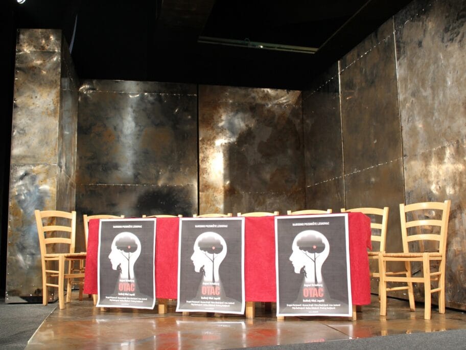 Deo scenografije predstava Otac januar 2019 foto Bojana Antic