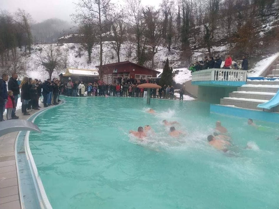 Plivanje Medvedja januar 2019 foto Dalibor Mladenovic