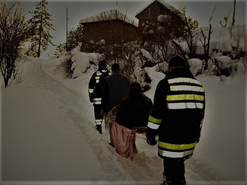 spasavanje vatrogasci foto ak