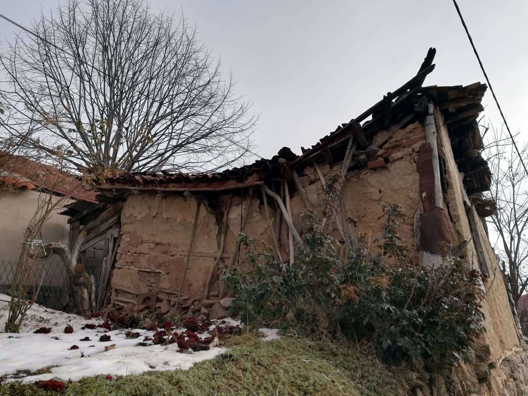 Trosna-kuca-u-Knez-Selu1;-foto:-JV-J.-A