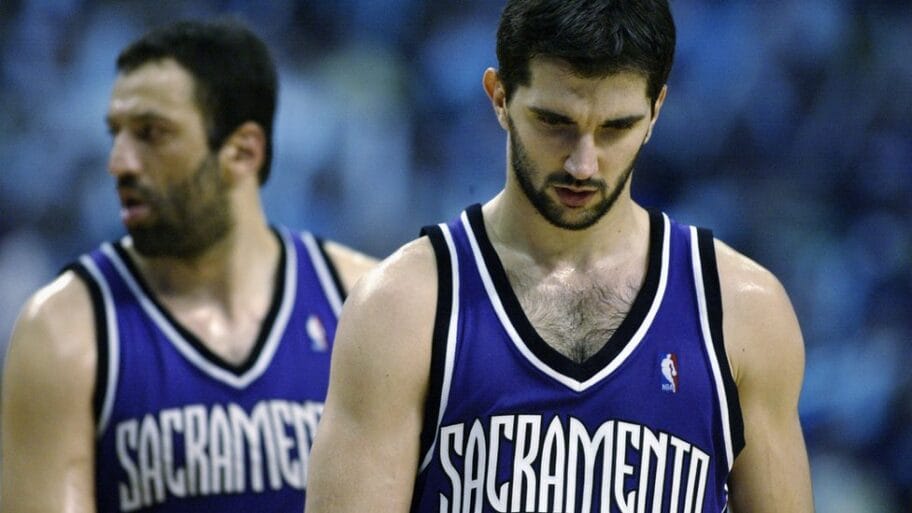 105435880 gettyimages 2021939