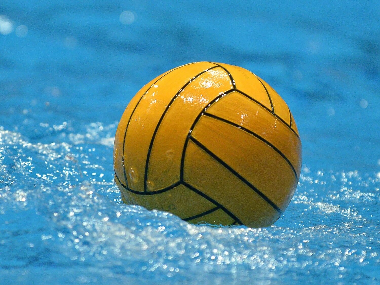 Vaterpolo lopta foto Juzne vesti Vanja Keser