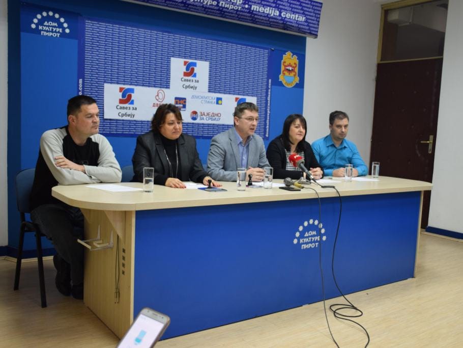 Savez za Srbiju Pirot foto DK