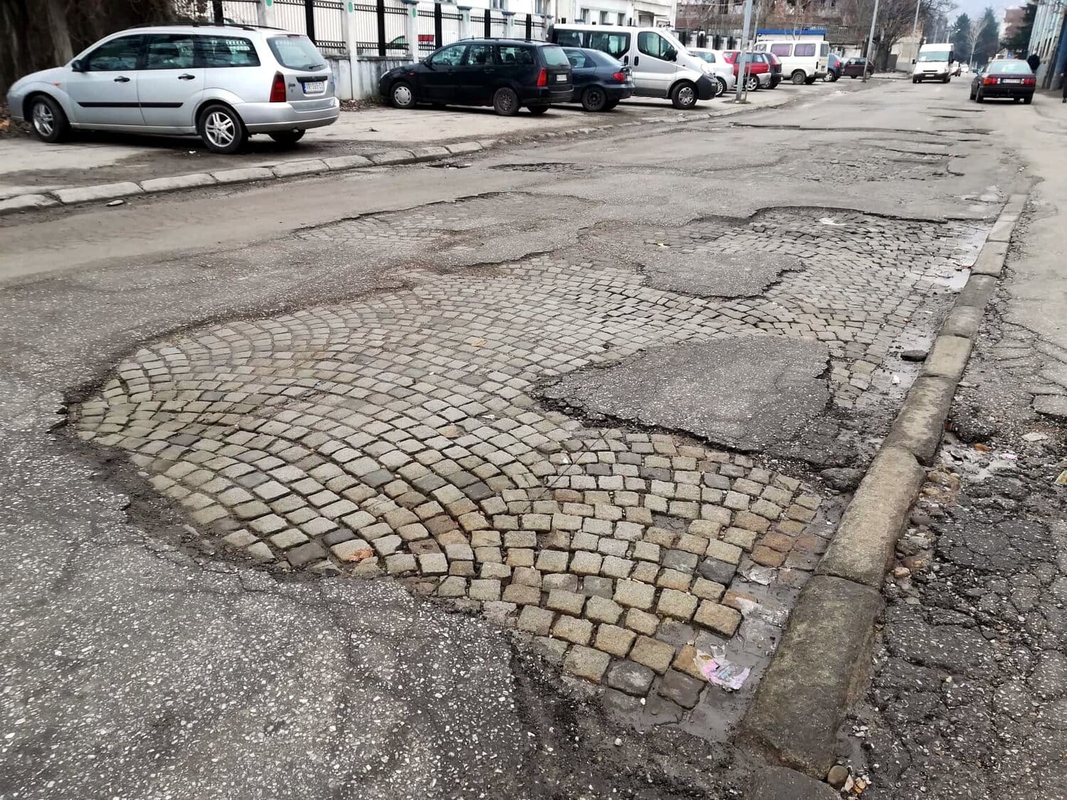 Krateri-Šumadijska5;-foto:-JV-J.-A