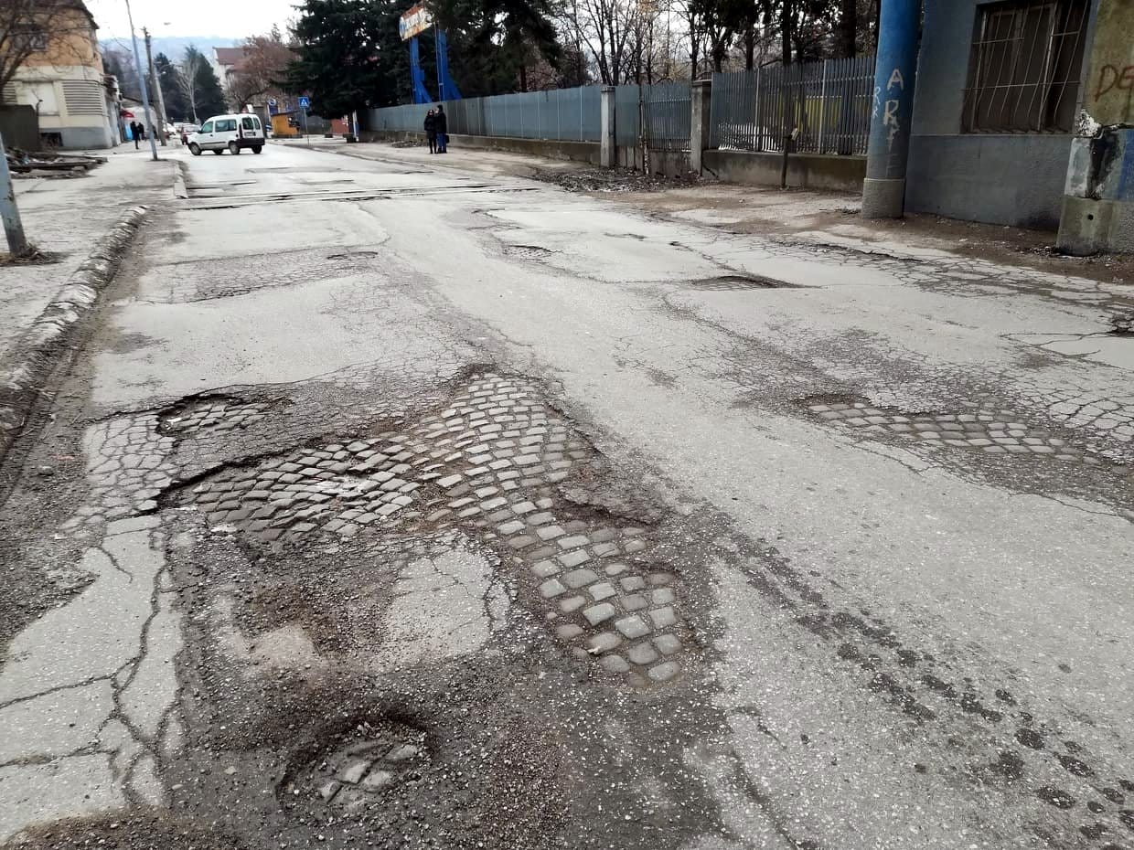 Šumadijska-rupe6;-foto:-JV-J.-A