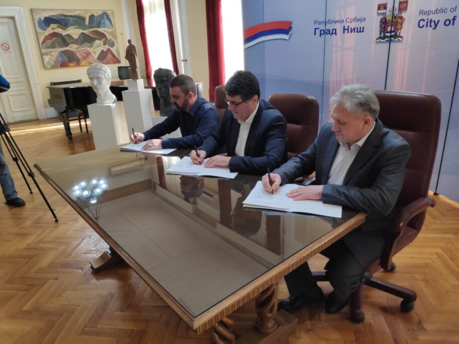 potpisivanje ugovora foto stefan markovic scaled