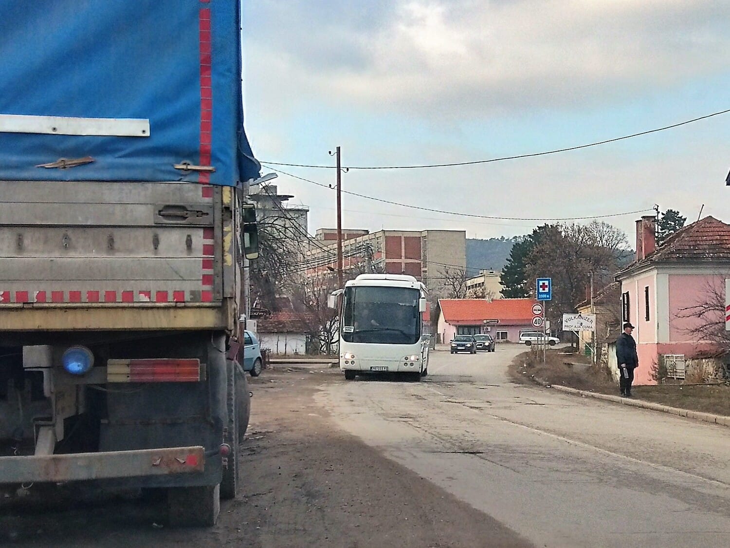 privatni prevoz za sns pristalice 1