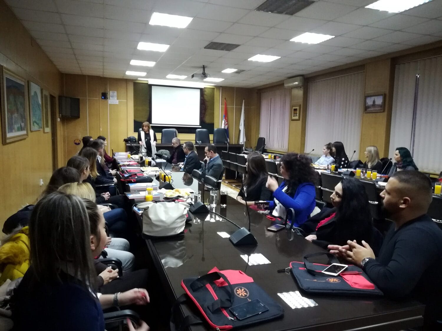 Iz saradnje studenata romske i srpske nacionalnosti nastala Pravna klinika 1 Pravna klinika Pravni fakultet foto Juzne vesti Milica Jovanovic scaled