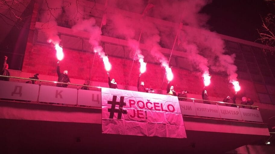 #1od5miliona: Jubilarni, deseti protest u Beogradu 16 105587746 img 2334