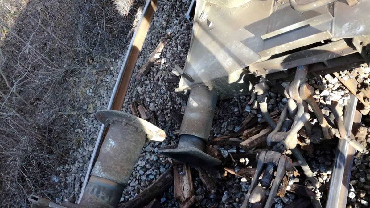 Fosfor cisterne pruga foto I R