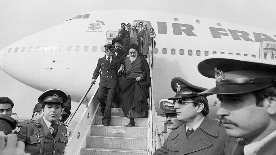 Iran: Putovanje avionom koji je pokrenuo revoluciju 8 105413960 gettyimages 515411182 1