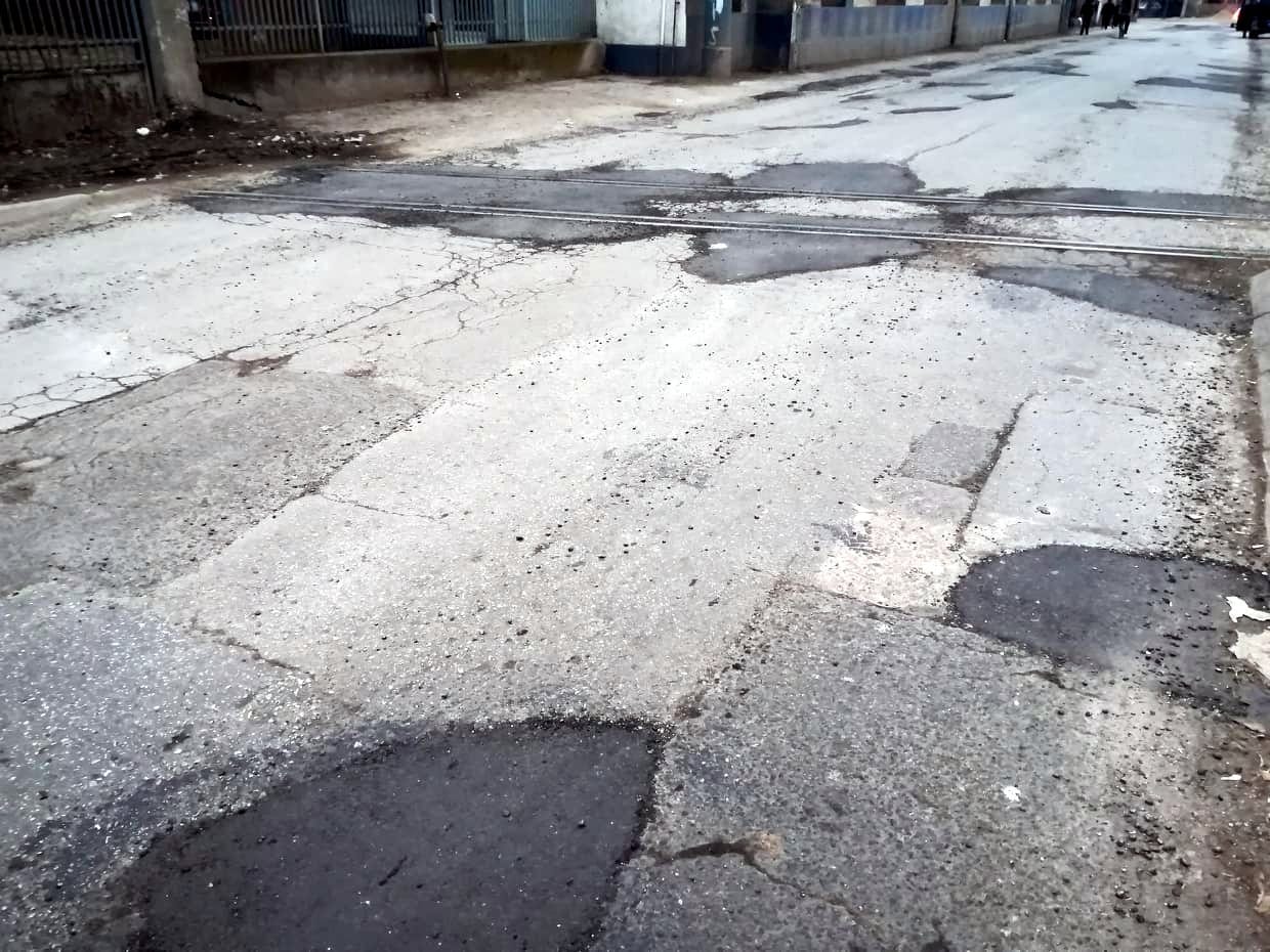 Zakrpljeni-krateri-Šumadijska3;-foto:-JV