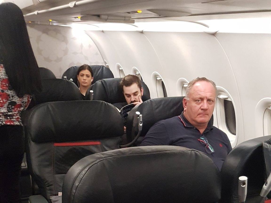 Gradonačelnik Leskovca na bolovanju obilazi svet 1 Cvetanovic avion Istanbul foto citalac