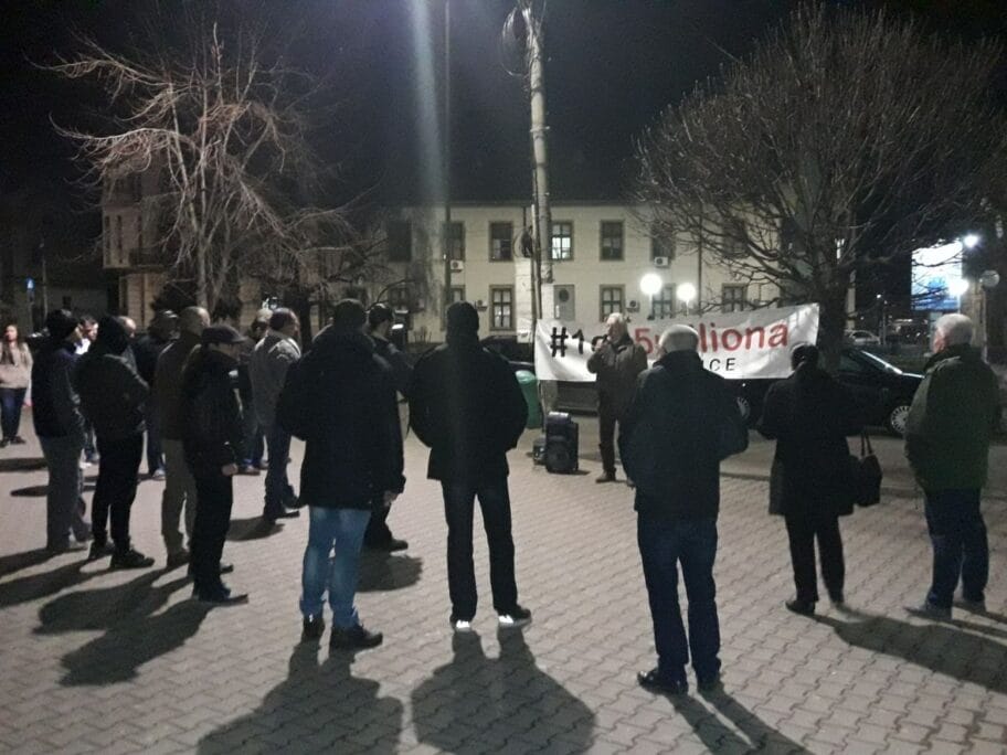 Treći protest u Vlasotincu – manje ljudi, ali velika volja za promenama 14 Protest 3 Vlasotinc foto Aleksandar Cvetkovic