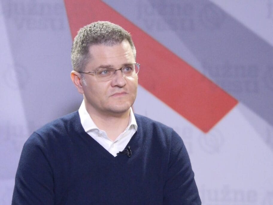 Vuk Jeremić: Reset i lustracija posle naprednjačke epizode 13 vukjeremic 15minuta foto jv