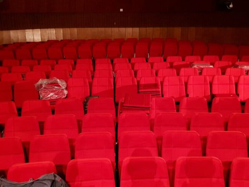 Niško Lutkarsko pozorište dobilo nove stolice i pod 1 Nove stolice Lutkarsko foto ni rs