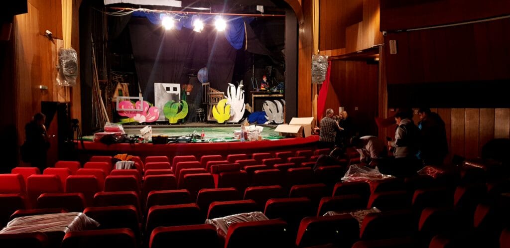 Lutkarsko-nova-sedista;-foto:-ni.rs